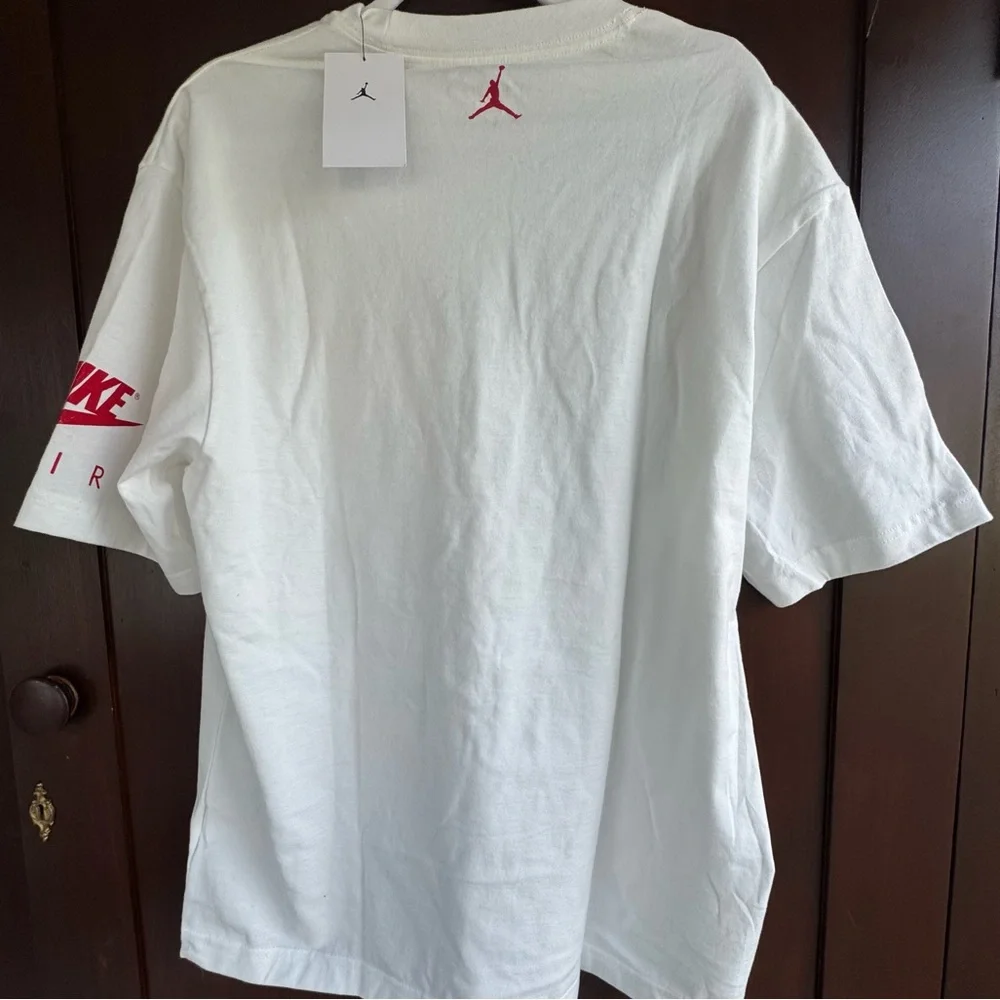 📕 BACK TO SCHOOL! 📕 NWT Nike Jordan Statement 1985 Summit White Graphic Tee